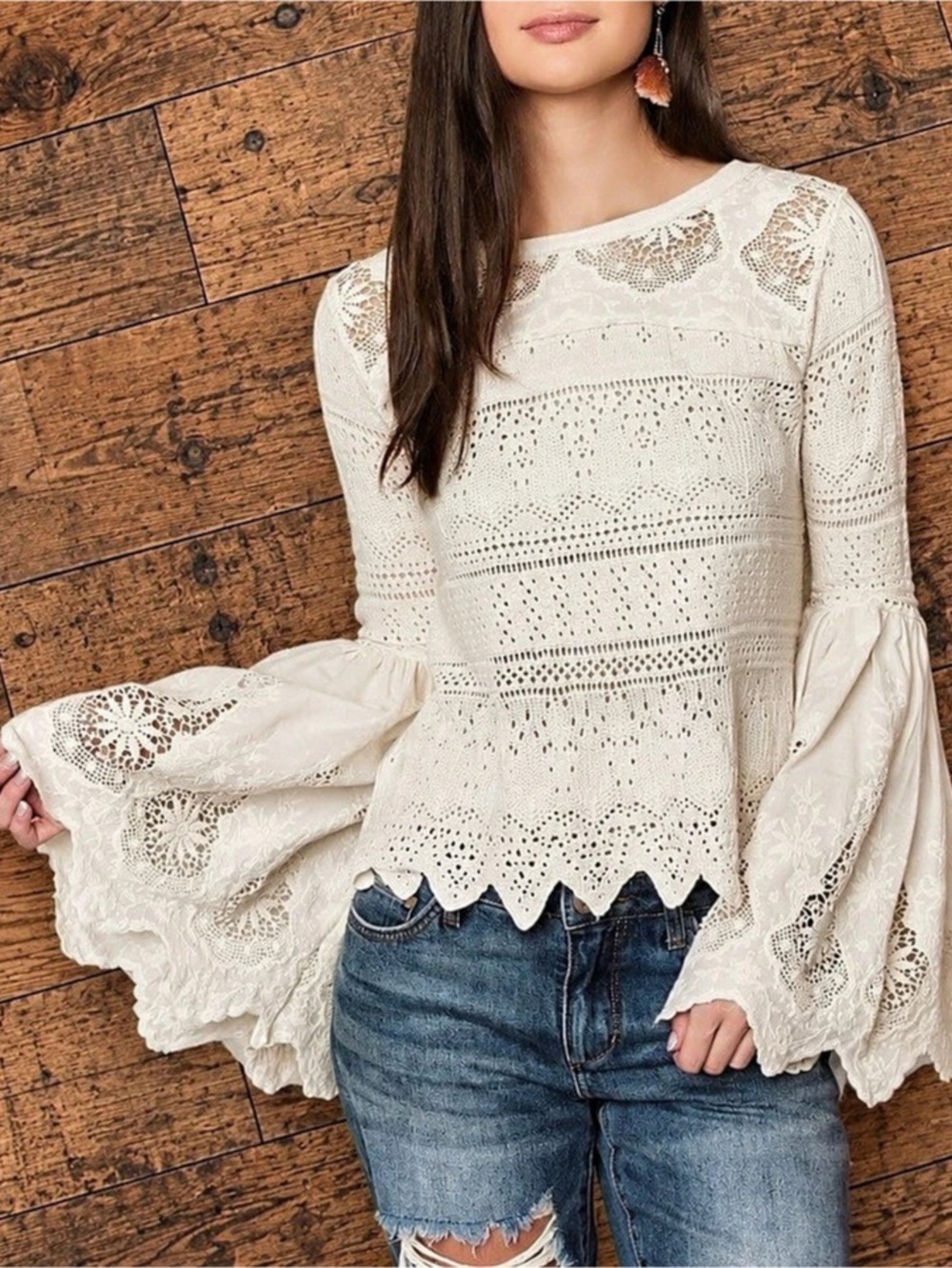 Free People Women’s Ivory Knit Lace Crochet Bell Sleeve Boho Size Medium- EUC